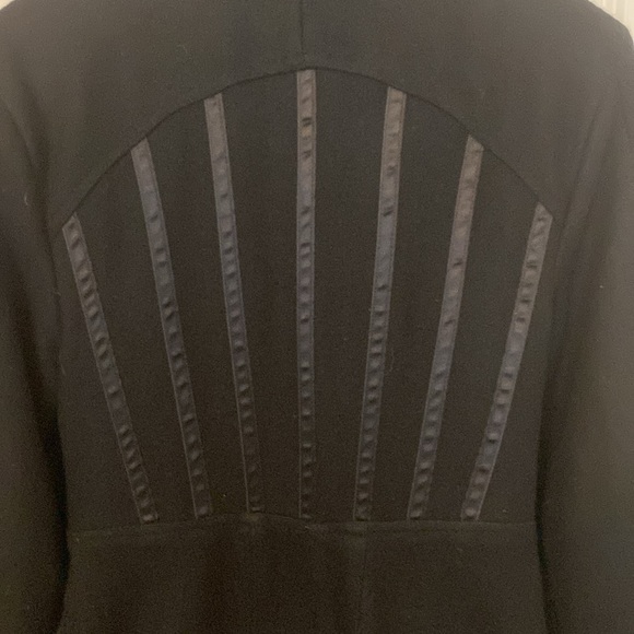 Vintage Parasuco ladies military style wool jacket. Ladies size Medium - Picture 6 of 7